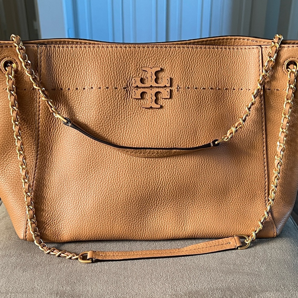 Tory Burch McGraw Chain Slouchy Leather Tote Bag - Picture 2 of 13